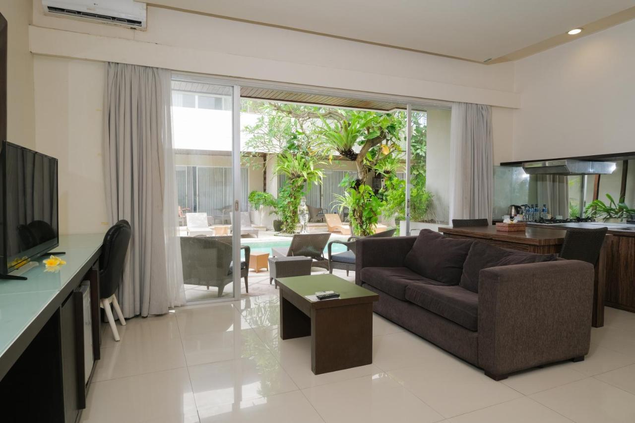 Swiss-Belcourt Sunset Apart otel Seminyak Dış mekan fotoğraf