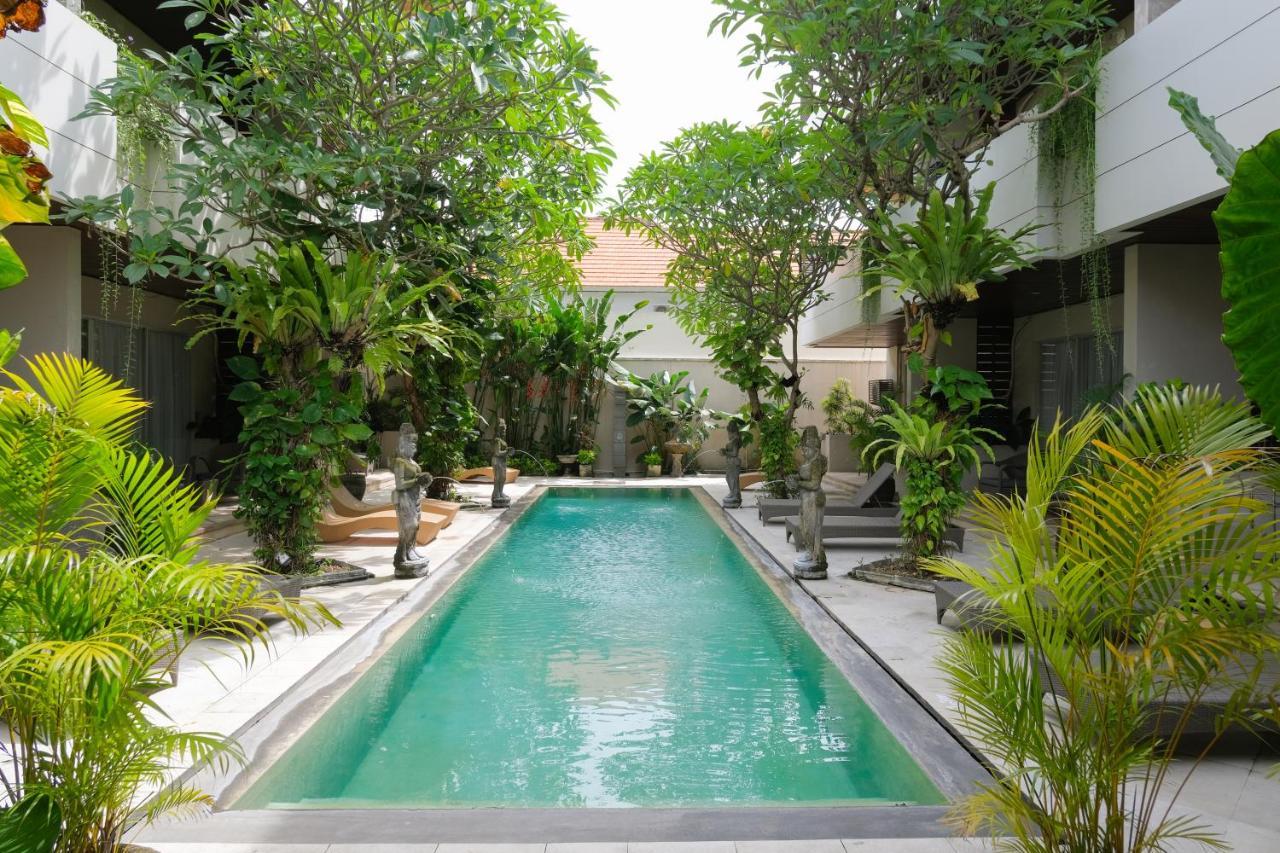 Swiss-Belcourt Sunset Apart otel Seminyak Dış mekan fotoğraf