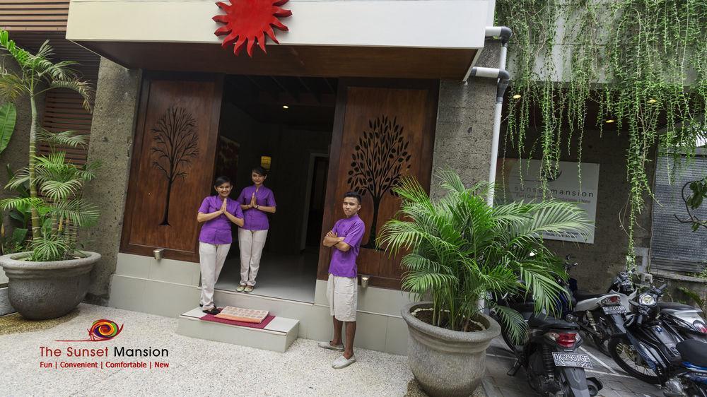 Swiss-Belcourt Sunset Apart otel Seminyak Dış mekan fotoğraf