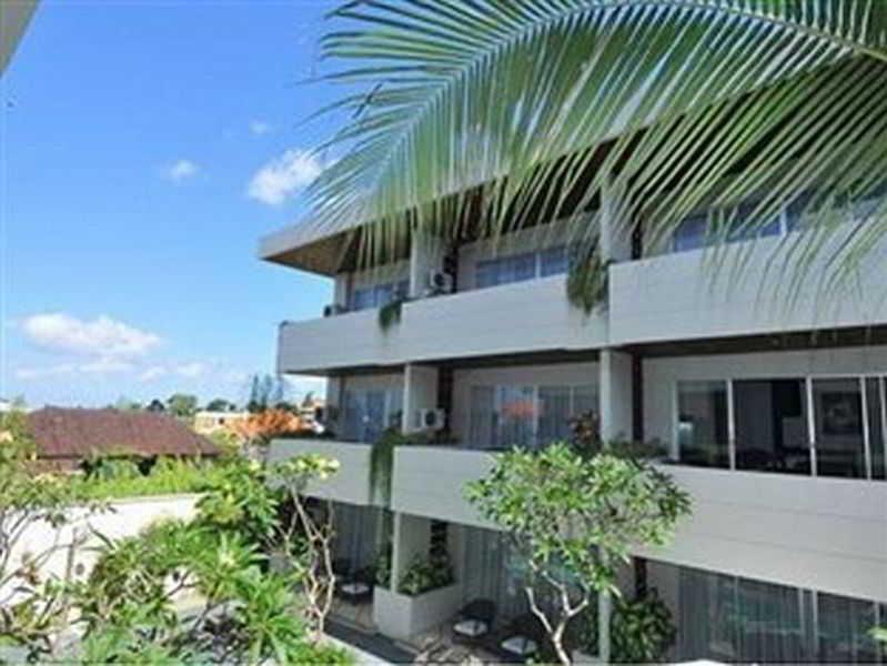 Swiss-Belcourt Sunset Apart otel Seminyak Dış mekan fotoğraf